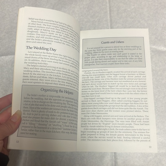 1988 The Amish Wedding vintage paperback book - Picture 8 of 8